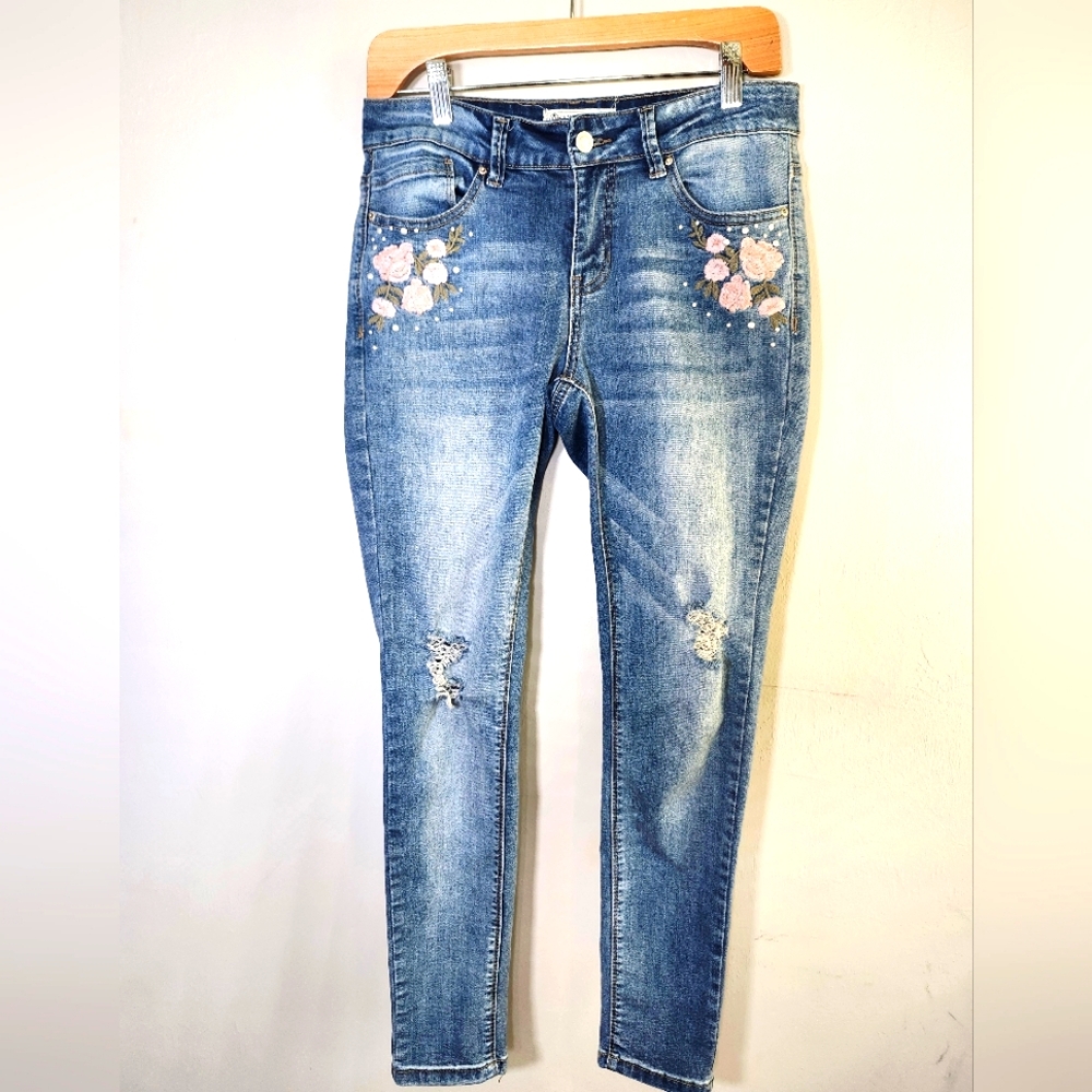 Angel Kiss L.A. Mid Rise Embroidered Floral Skinny Distressed Jeans S 7 Juniors